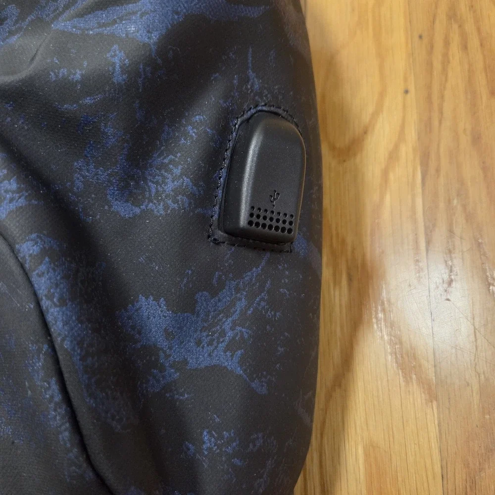 Duchamp London Anti-Theft Laptop Tablet Backpack Sleek Blue Black Design USB‎